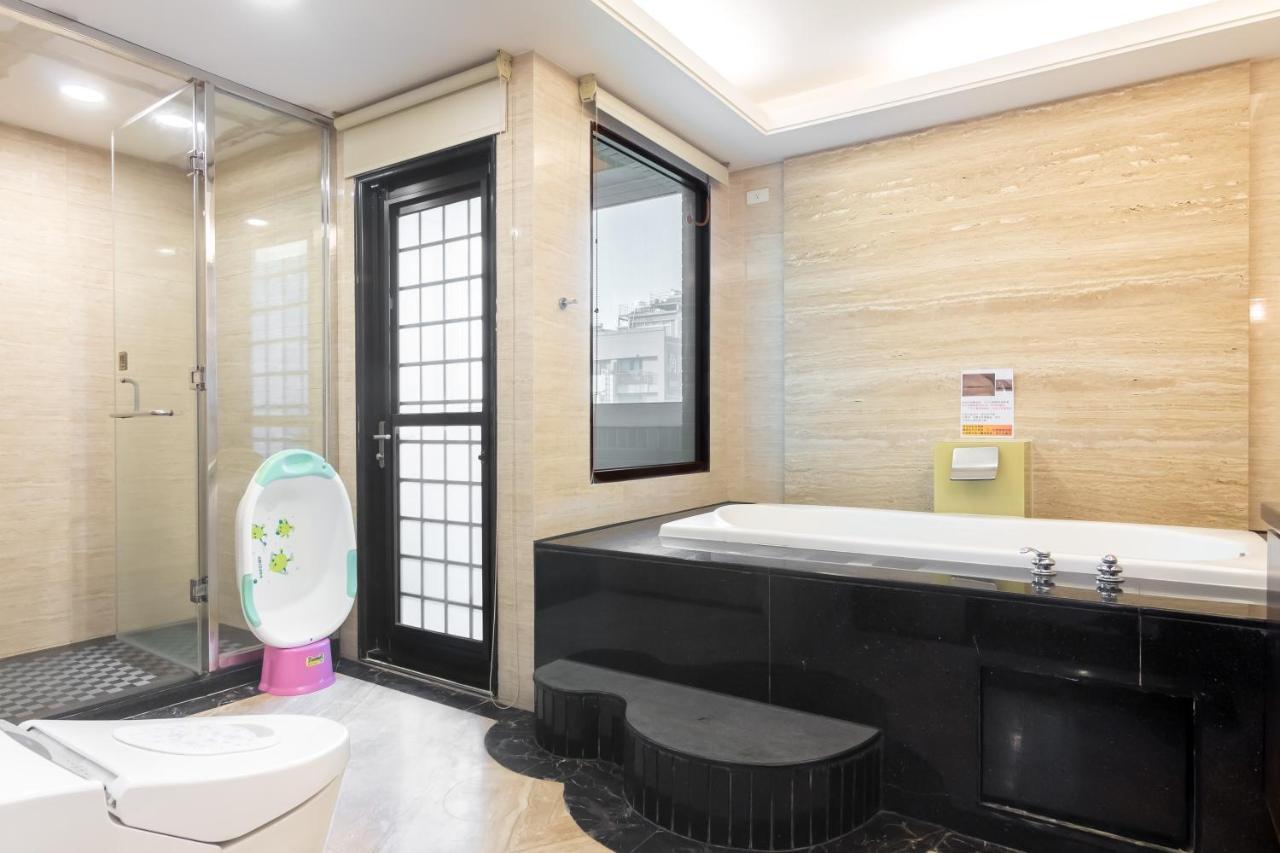 Haian Stay Riverside Bed And Breakfast Tainan Eksteriør bilde